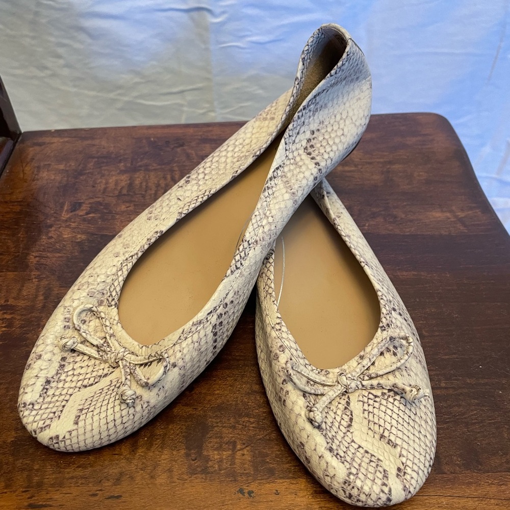 Vionic Leather Snake Pattern Flats - image 1